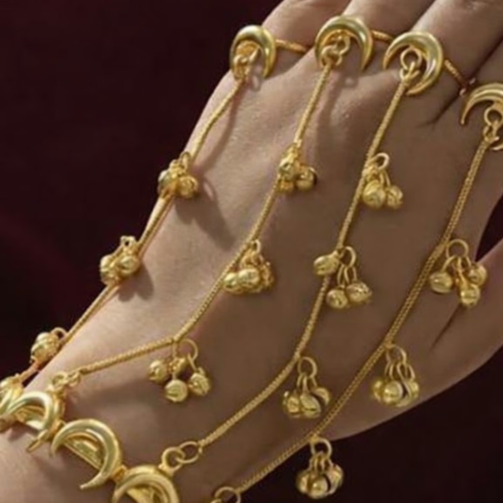 Nakhra Noor-e-Chand Golden Hathphool