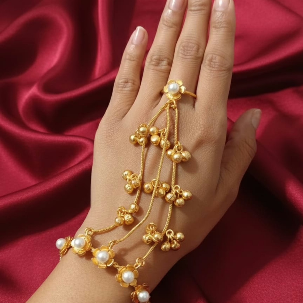 Pearl Bell Hathphool – Gold Tone Hathphool