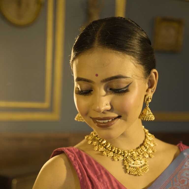Temple Jewellery Necklace Set with Antique Gold Finish & Jhumka Earrings