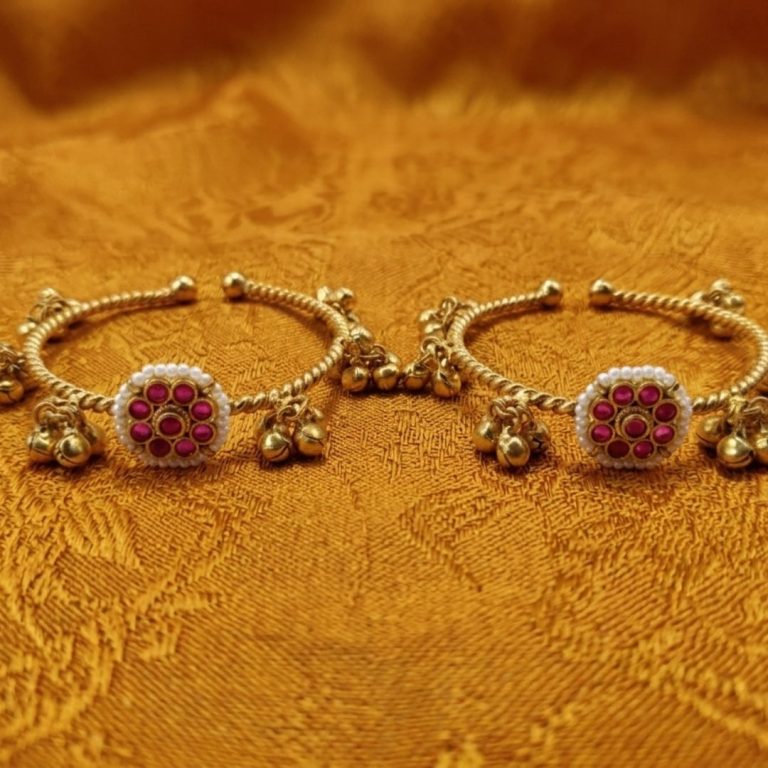 Gulrooh Kashmiri gold and red ethnic bangle with kundan pearl detailing for women